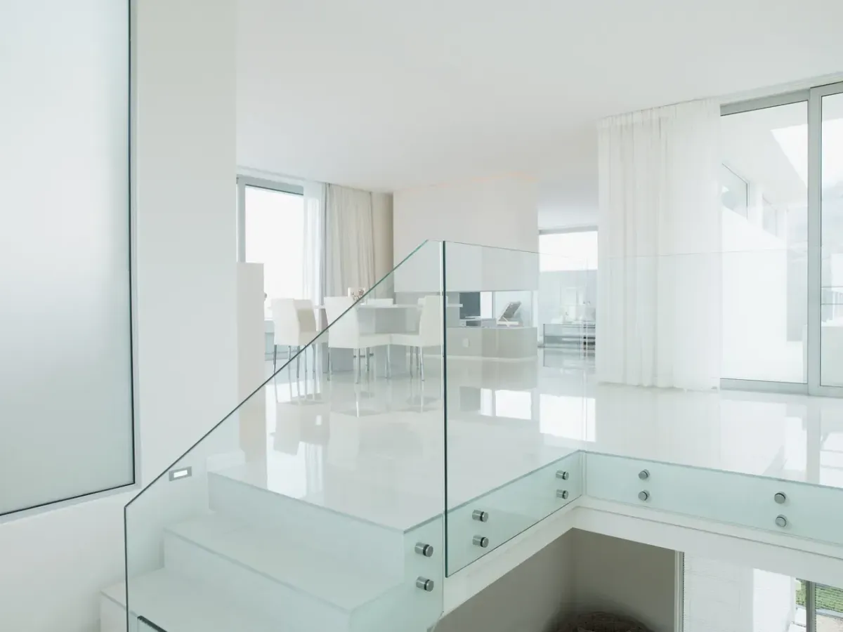 Twin Glass