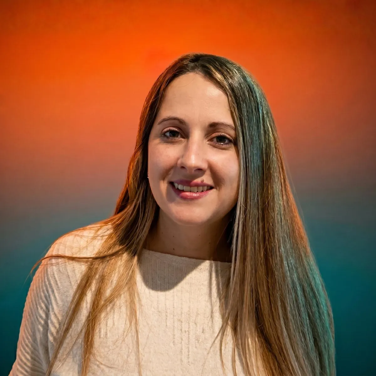 Florencia Álvarez, Jefa de Administracion en Mercotruck transporte internacional