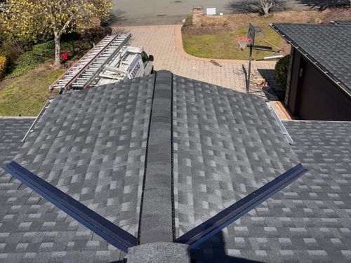 Bothell, WA Asphalt and composition shingle roofing