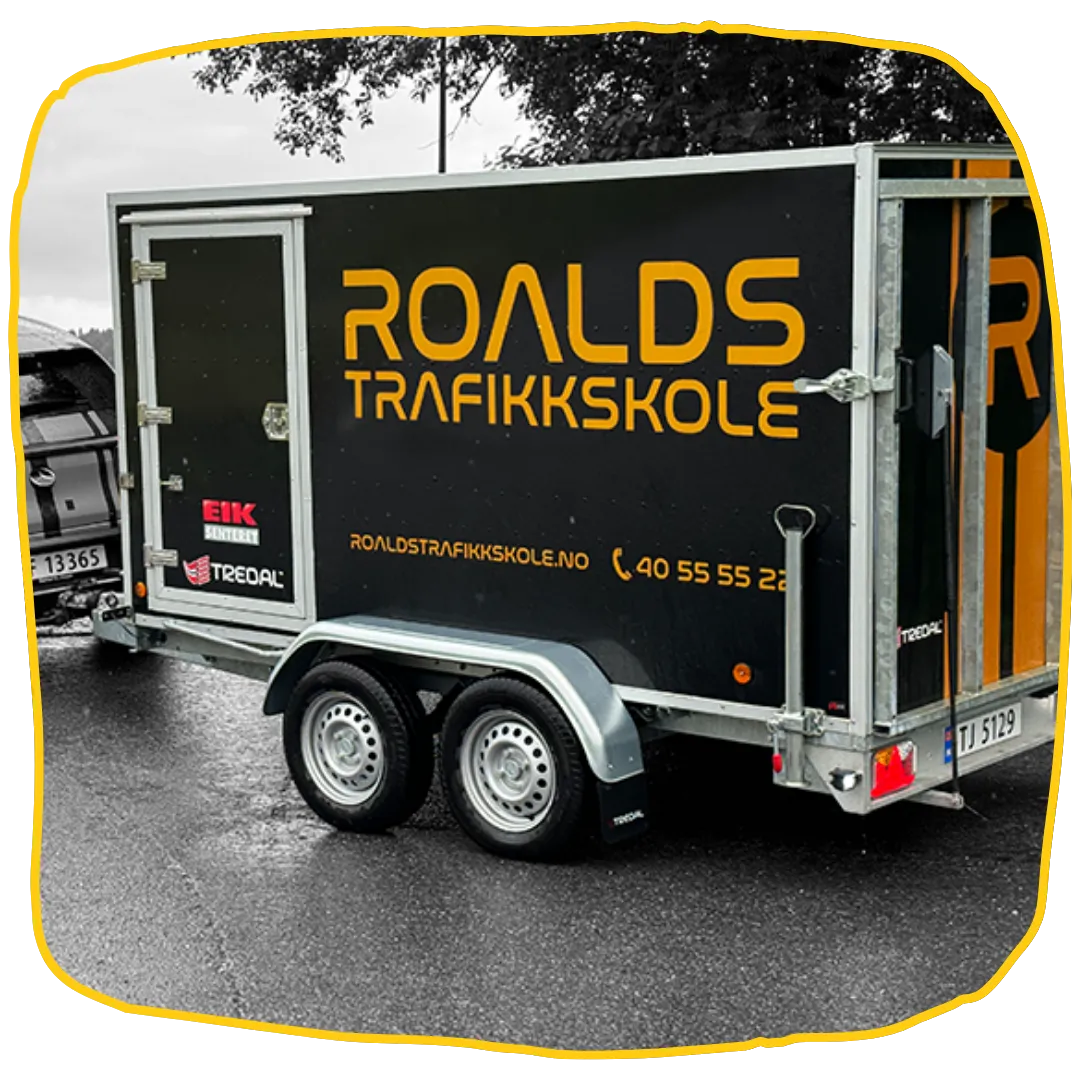 Roalds Trafikkskole tilhenger brukt til BE og B96 opplæring i Bergen