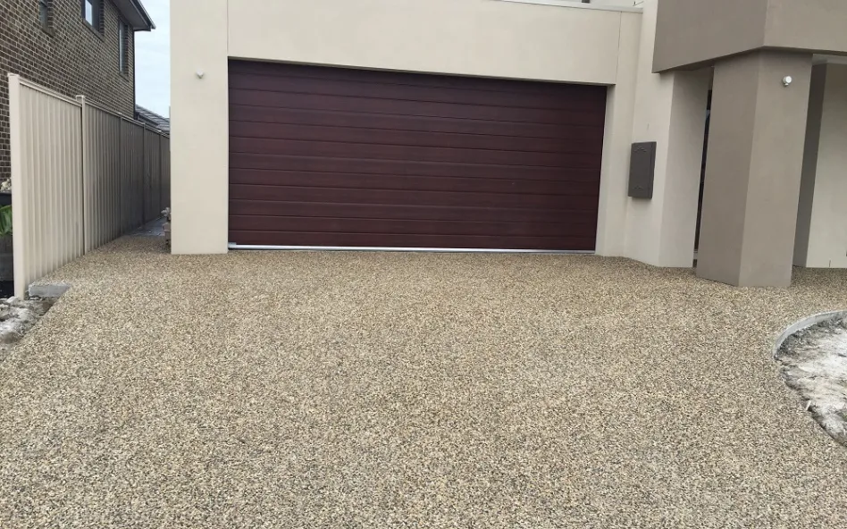 Melbourne Concrete builds and installs driveways.