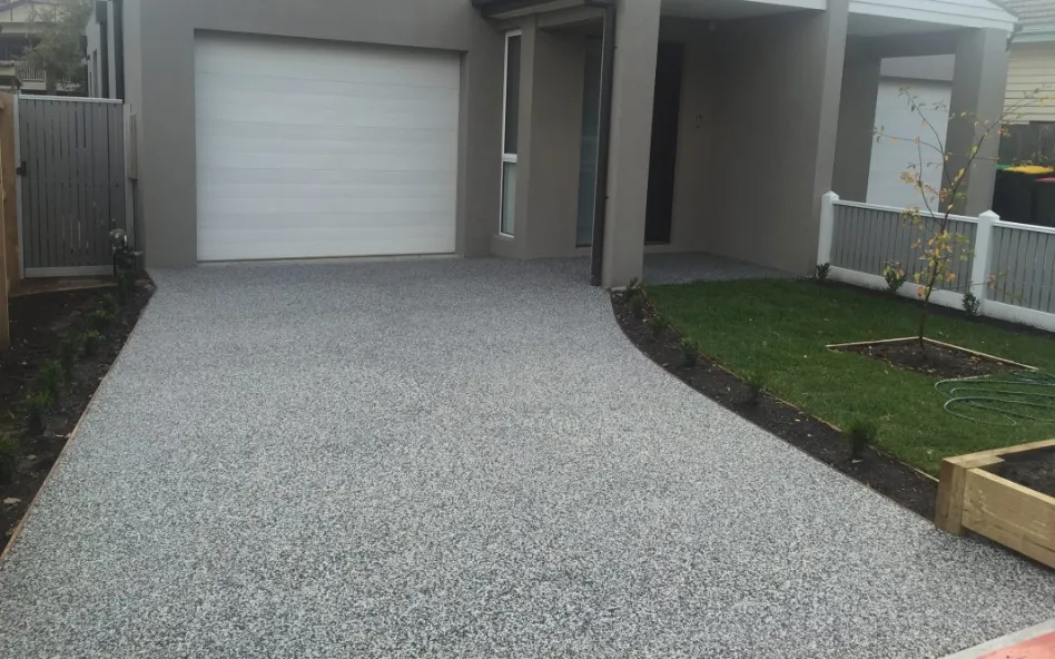 Melbourne Concrete builds and installs driveways.