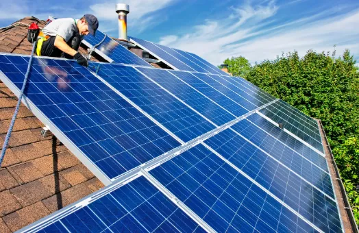 Solar contractor Leedly software AI