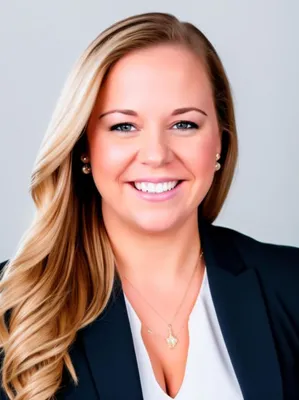 Ashley Hicks Headshot