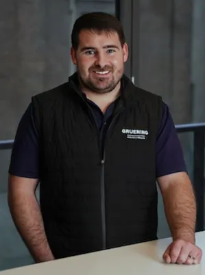 Levi Plaster Headshot