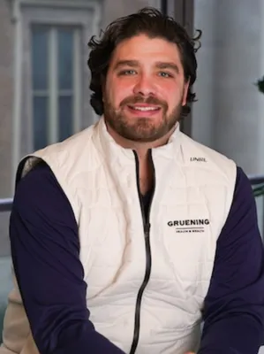 Travis Goveia Headshot