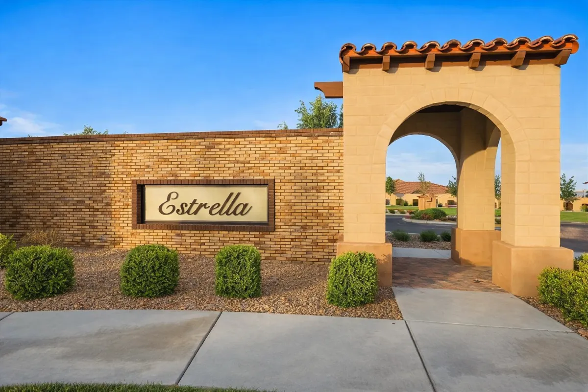 Estrella at The Paseos Summerlin: Gated Hillside Homes with Vegas Views