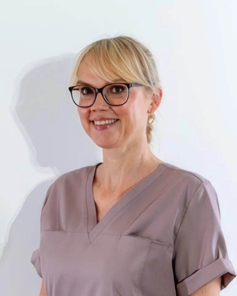 Stephie – Zahnmedizinische Fachangestellte