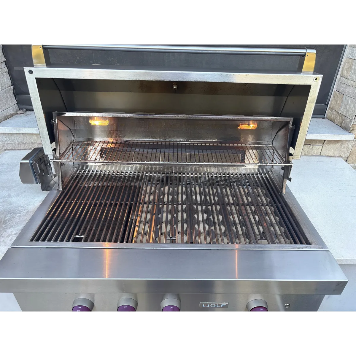 Gas Grill Cleaning