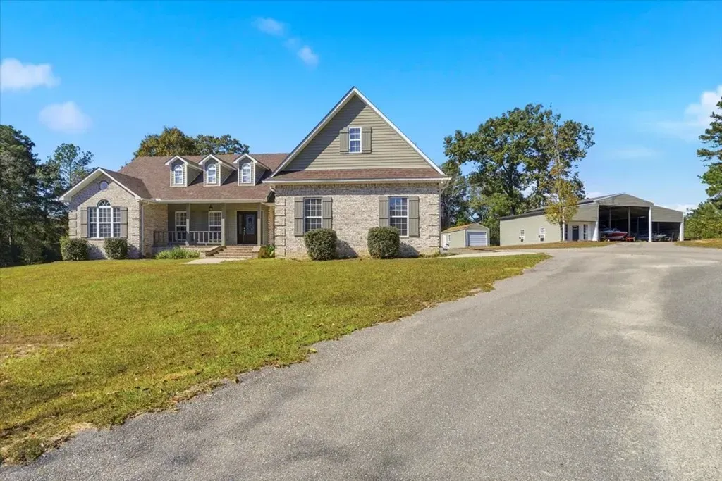 Waynesboro Concrete builds and installs Driveway