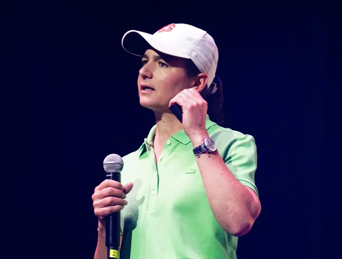 Lorena Ochoa en conferencia EXMA México 2026 sobre liderazgo y manejo de errores