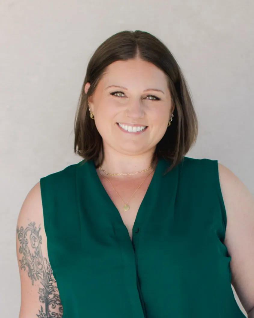 Ashley Fry - COO and REALTOR®