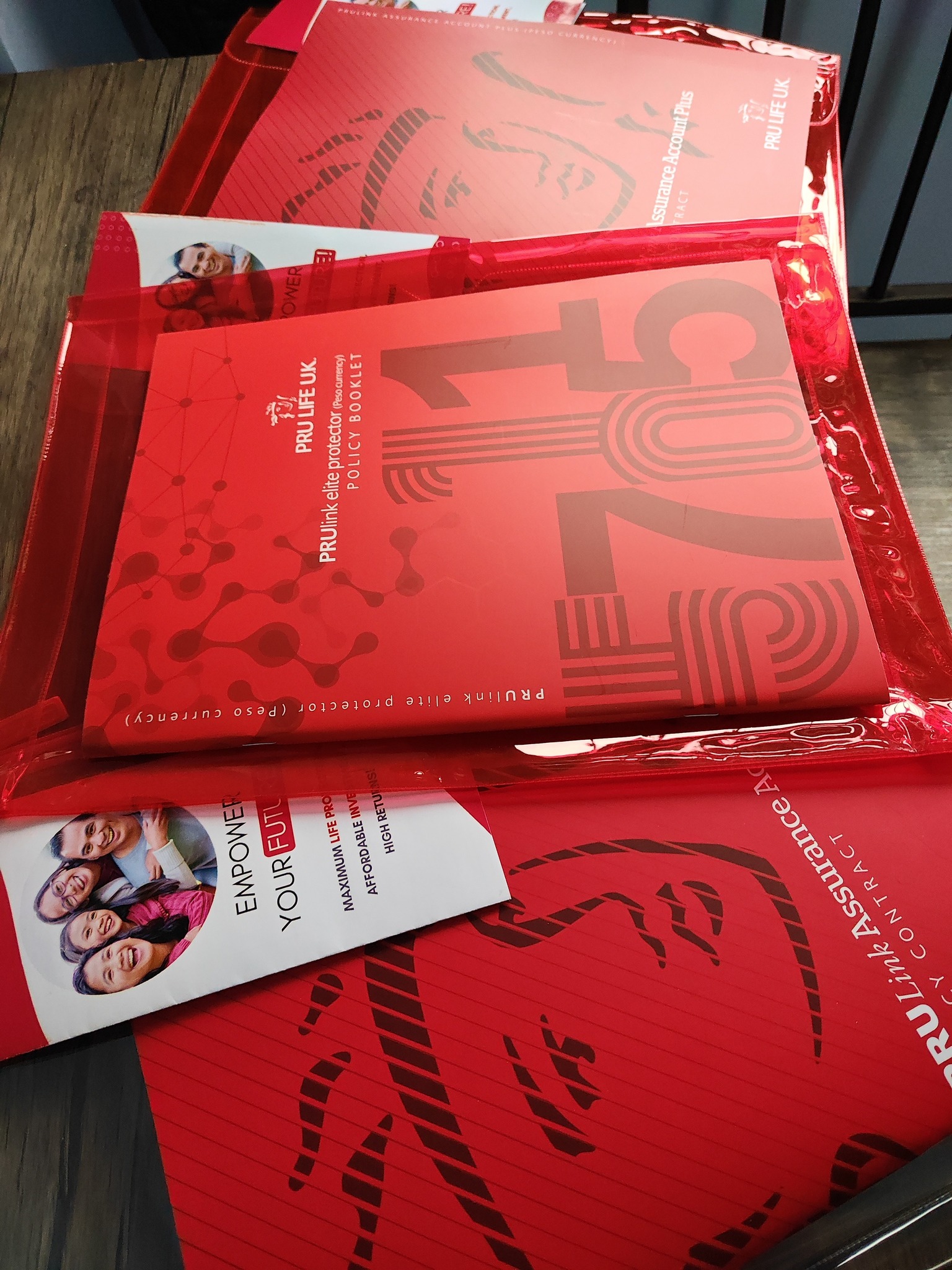 geometric shape digital wallpaper