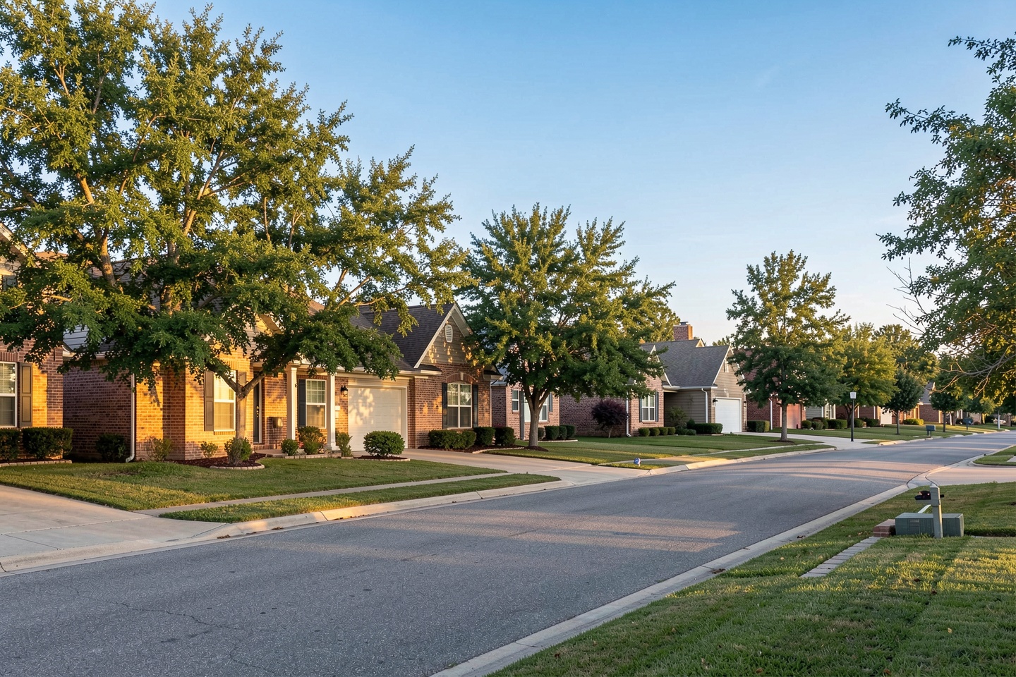 Established Irving, TX neighborhood with mid-century and updated brick homes