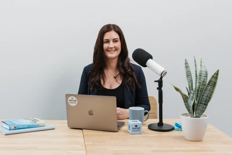 45 LinkedIn Post Ideas for Small Business Owners