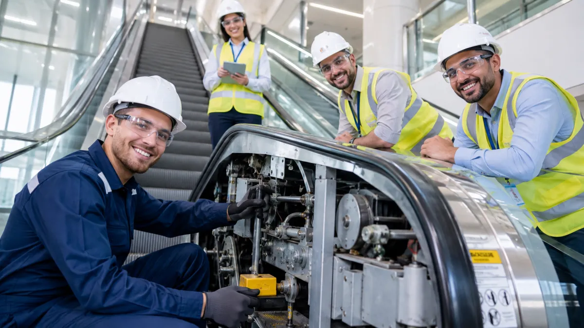 Lift-industry assessor supporting an engineer during an EOR assessment.