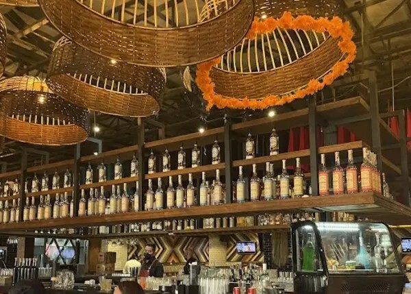 Interior del restaurante Santana Escenaria