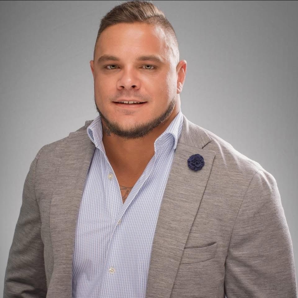 Agent Paul Bailey