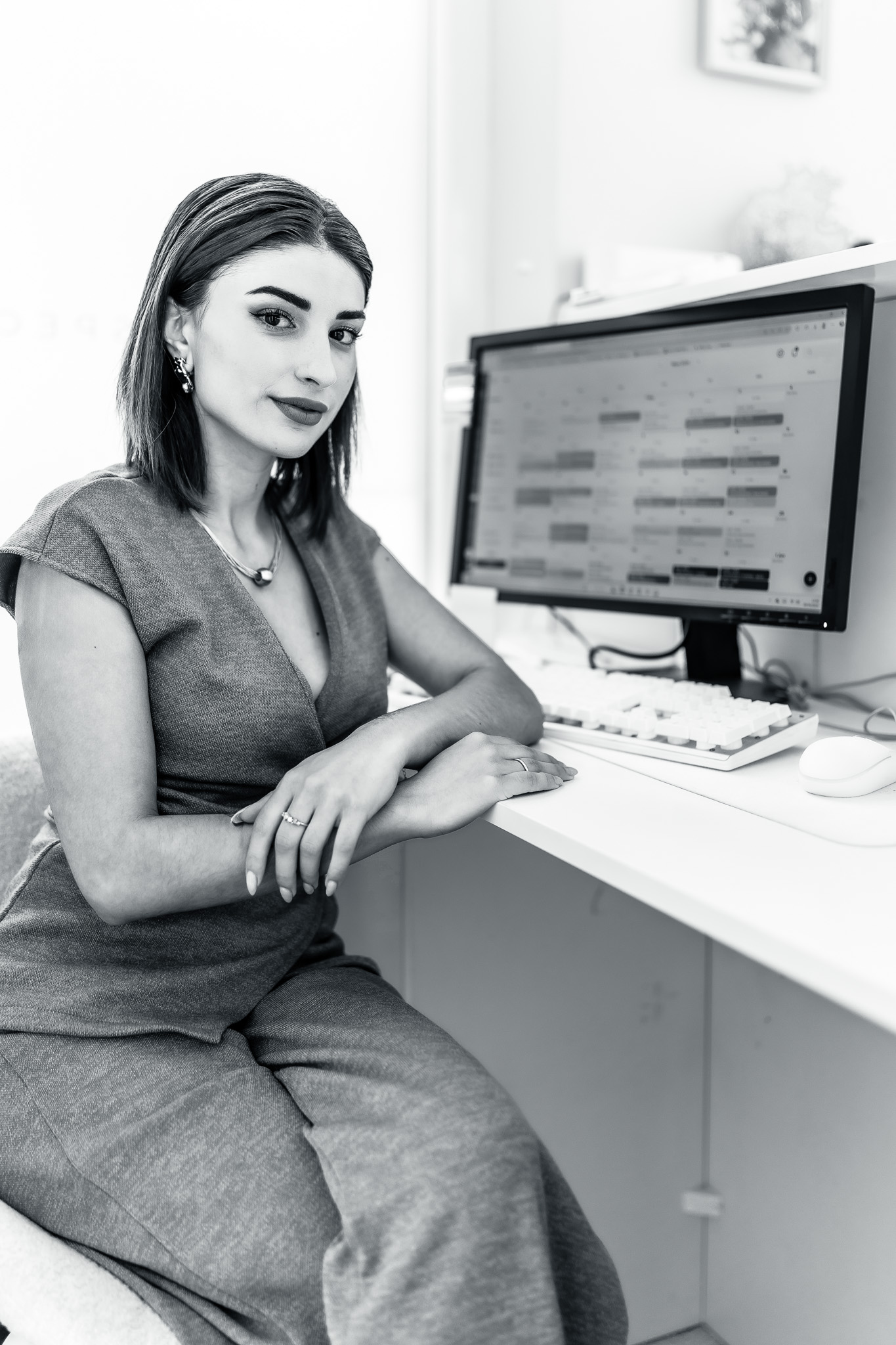 discussing digital marketing