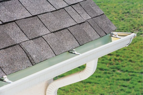 Kalamazoo Residential and Commercial Pressure Washing Blue Wheel Pressure Washing Guter Cleaning