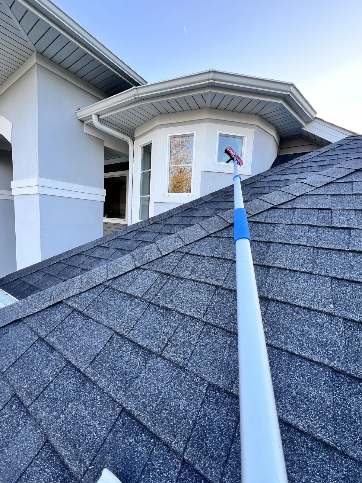 Kalamazoo Residential and Commercial Pressure Washing Blue Wheel Pressure Washing Window Cleaning