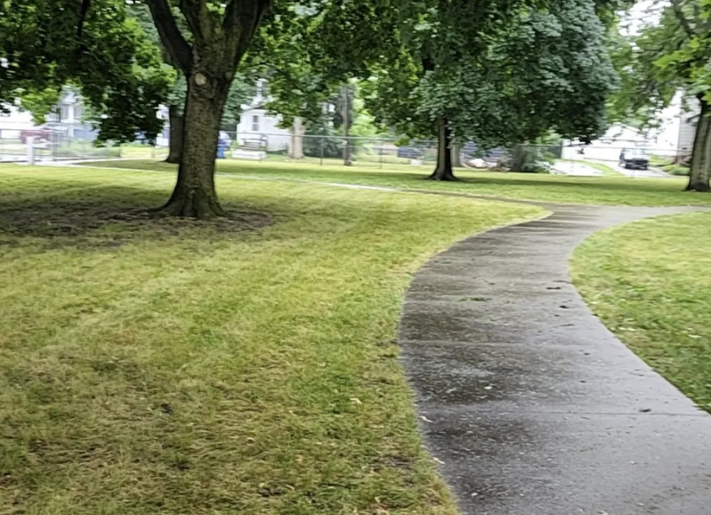 Kalamazoo, Michigan Pressure Washing Blue Wheel Pressure Washing