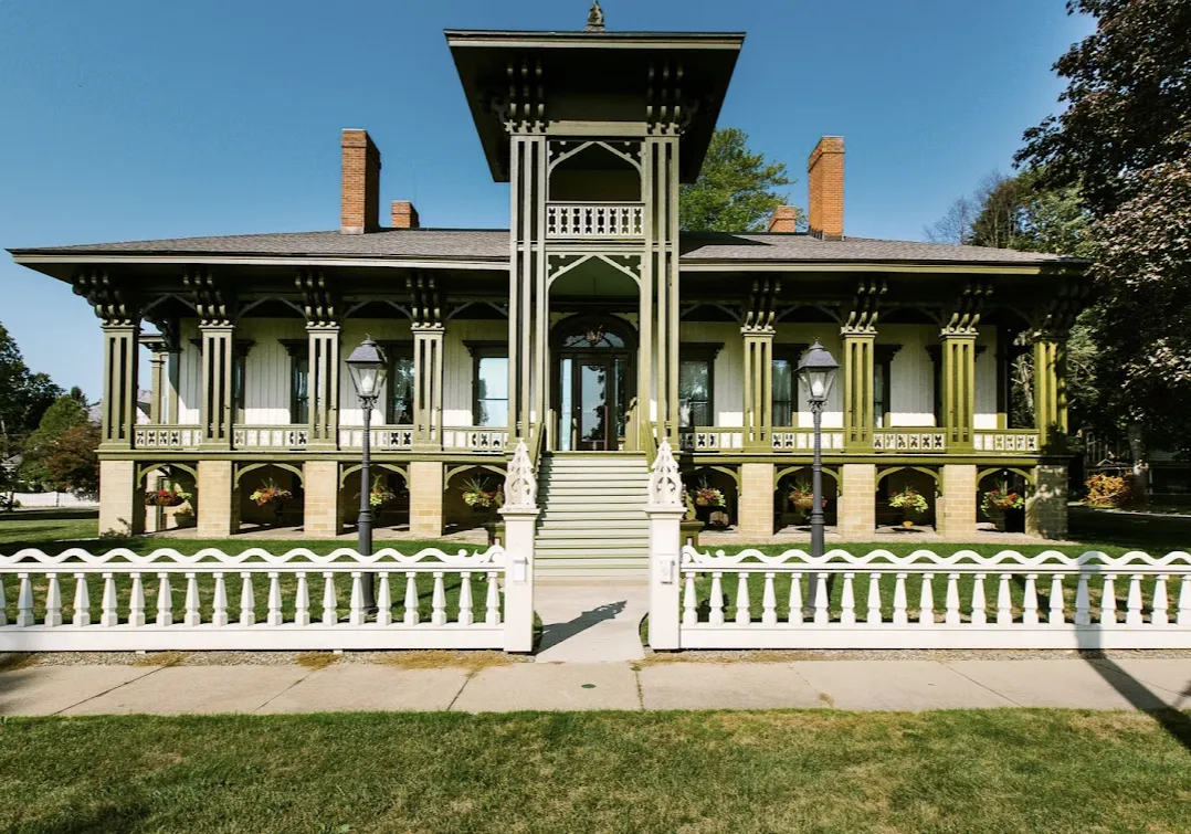 Honolulu House Museum Calhoun County Michigan Pressure Washing Blue Wheel Pressure Washing 