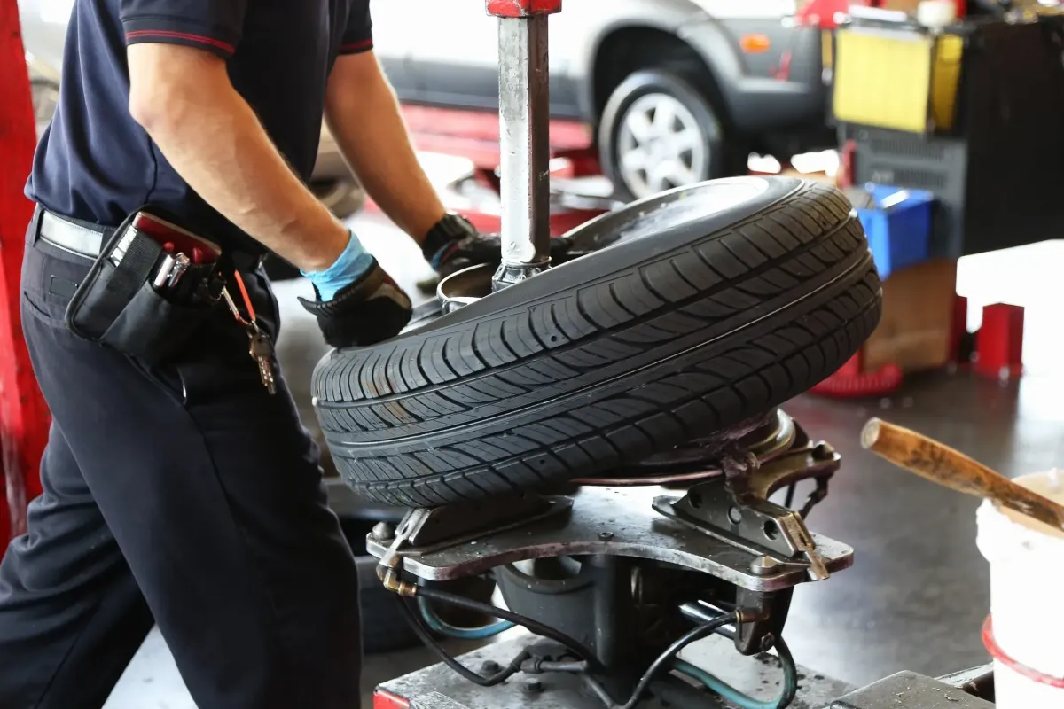 car maintenance garage