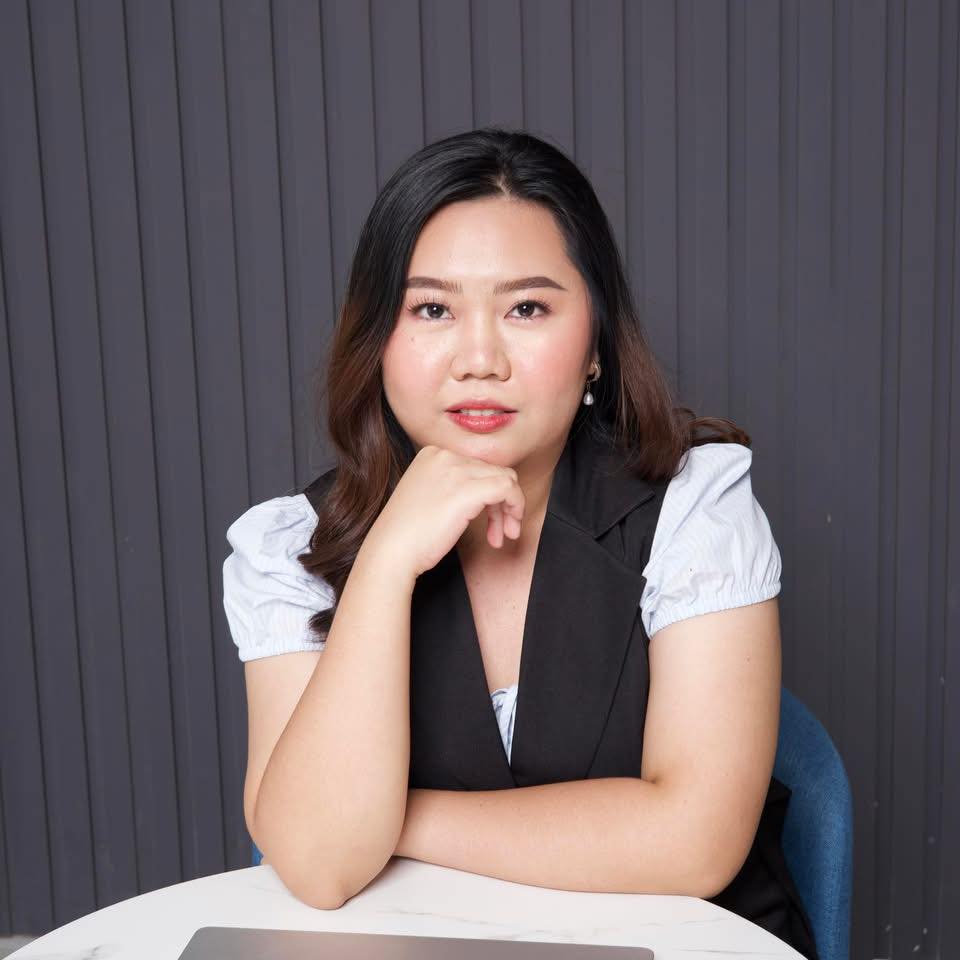 Cyra Guevarra working on CRM systems