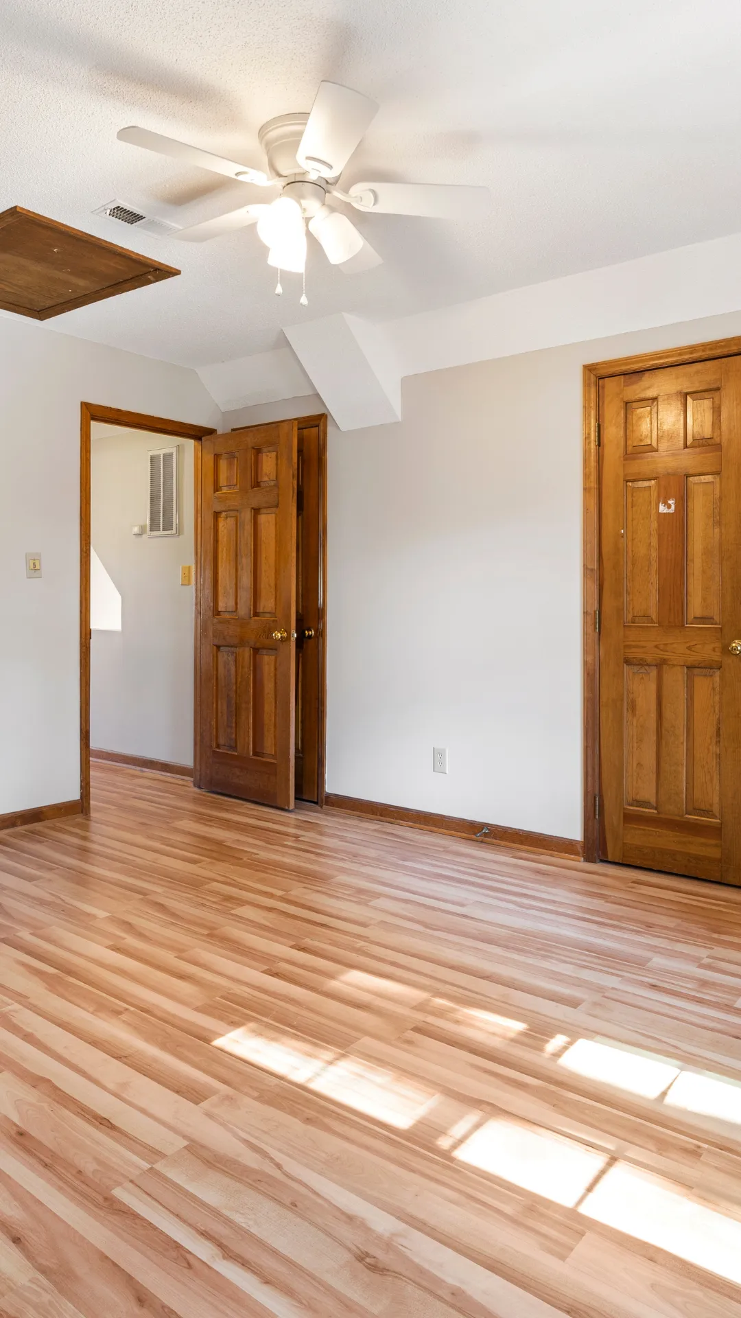 Estate sale services in Oklahoma County by Fox & Finch, offering expert staging, online auctions, cleanup, and client support from start to finish