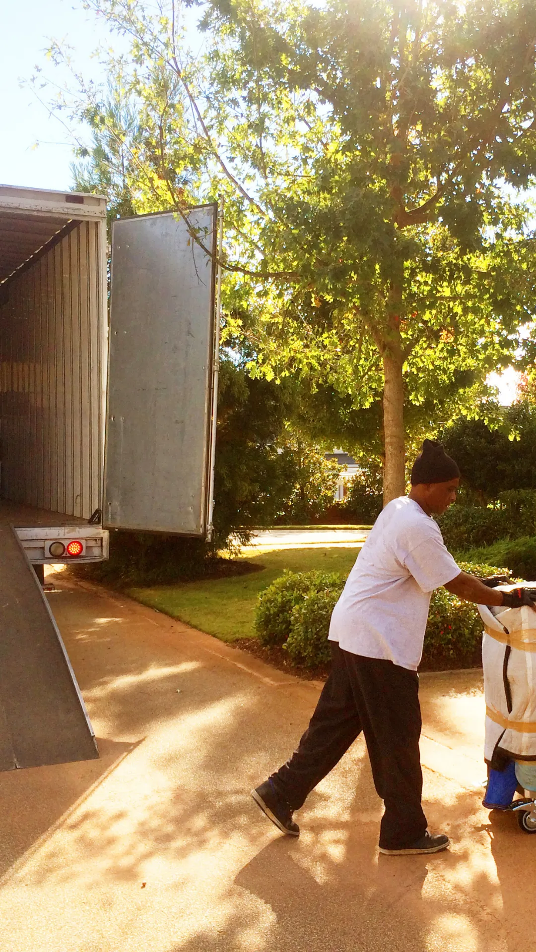 Estate sale services in Oklahoma County by Fox & Finch, offering expert staging, online auctions, cleanup, and client support from start to finish