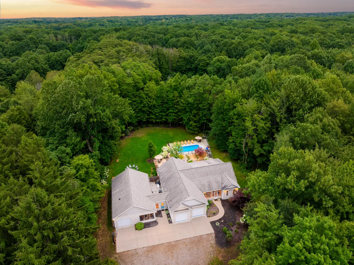 alt="Fully stocked chef's kitchen in Holland, MI vacation home with everything needed for gourmet cooking and entertaining"