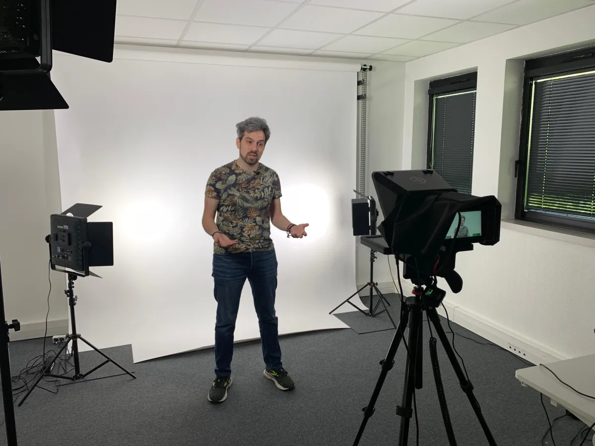 Photographie du studio vidéo de Kawalearn