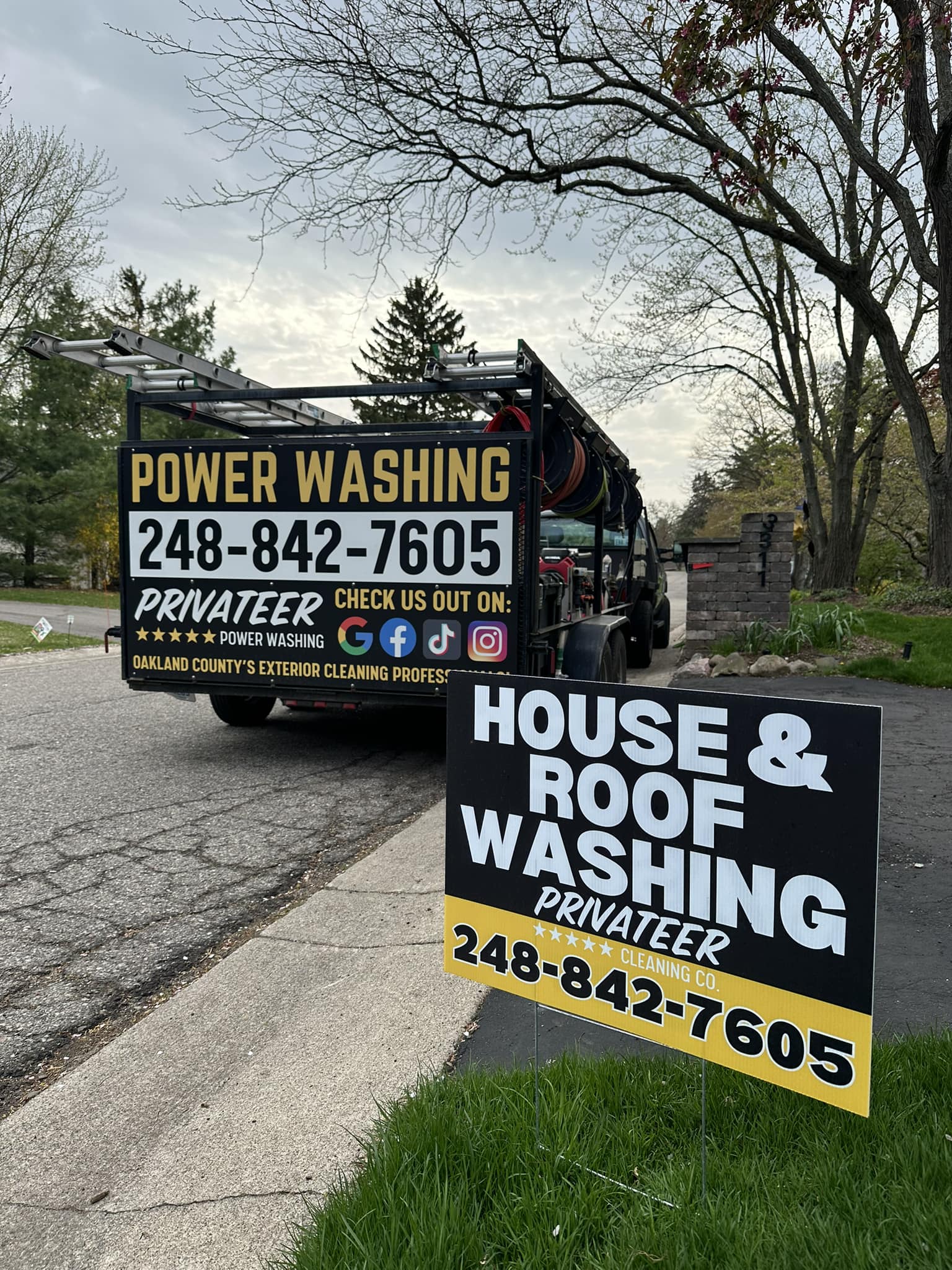 House Washing in Lapeer