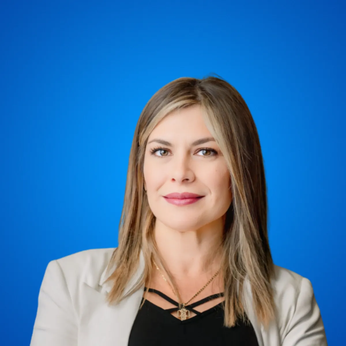 Moibett Rovero, cofundadora y mentora de vida reconocida por su liderazgo en desarrollo personal y empoderamiento financiero