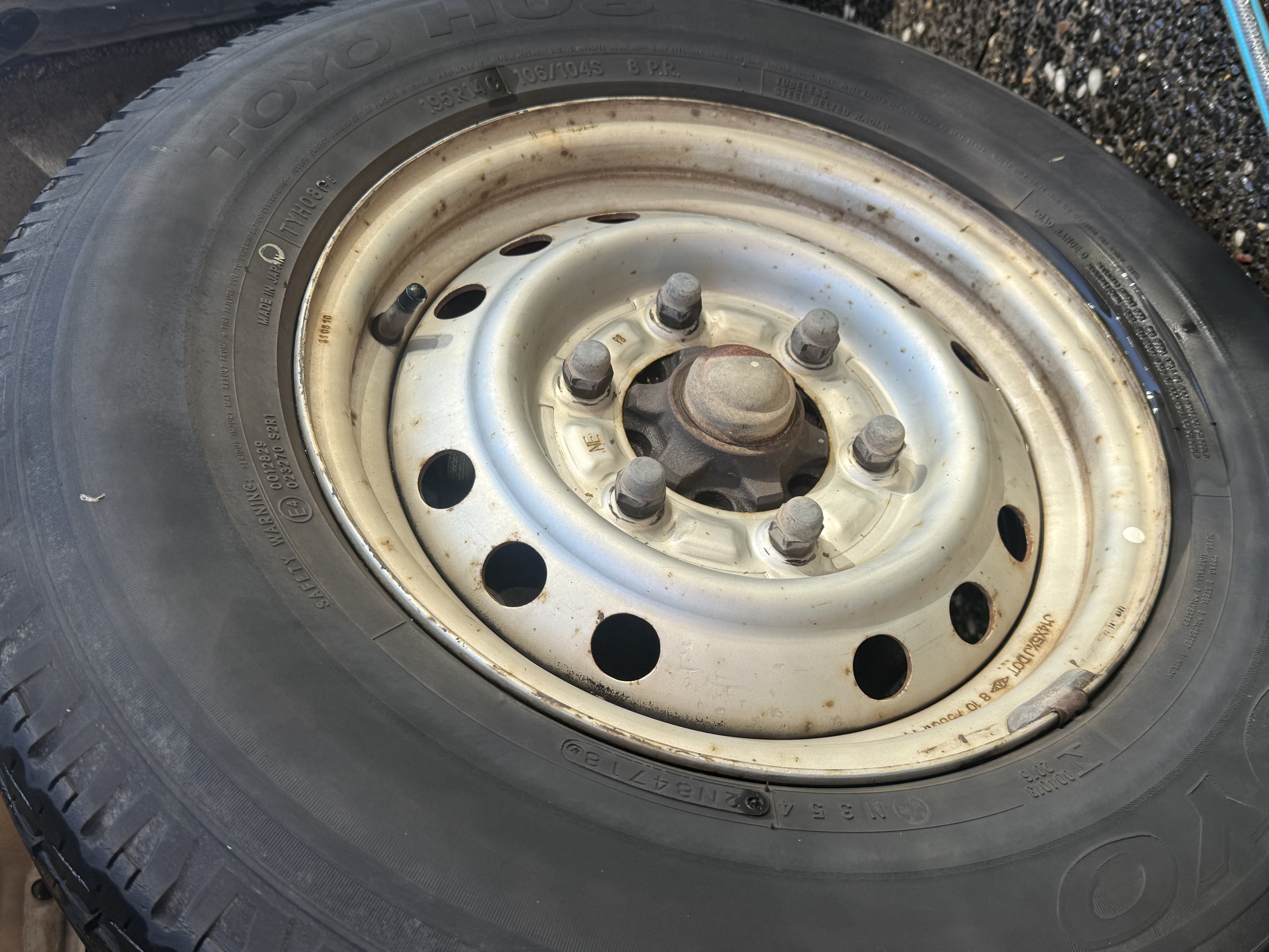 wheel-cleaning-before