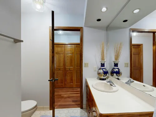  Construction & Property Maintenance