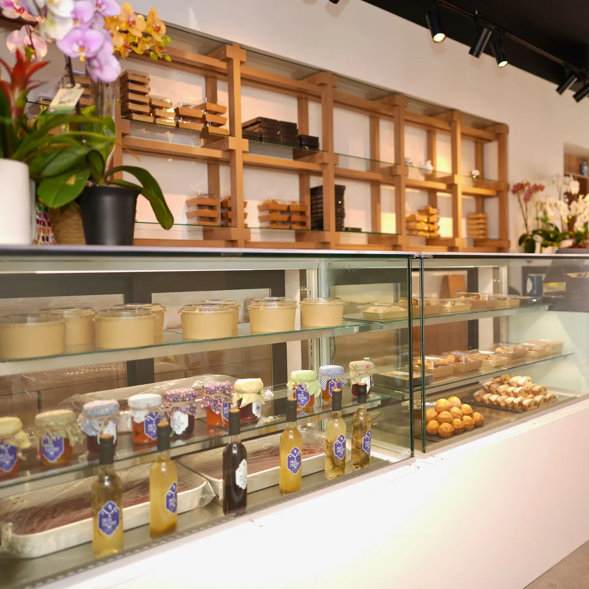 Reza Pastry