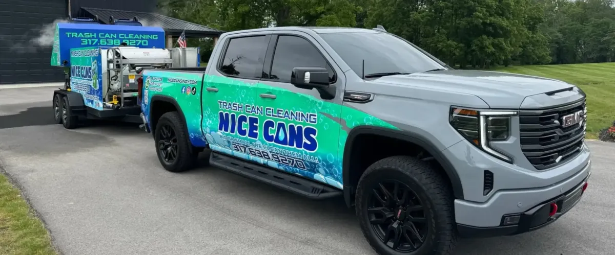 nice cans truck cleaning trash cans