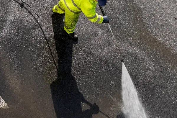 Pressure Washing Danville, IN | Remove Mold, Mildew & Dirt Safely | Nice Cans