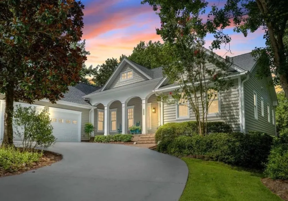 Wilmington builds and installs driveway