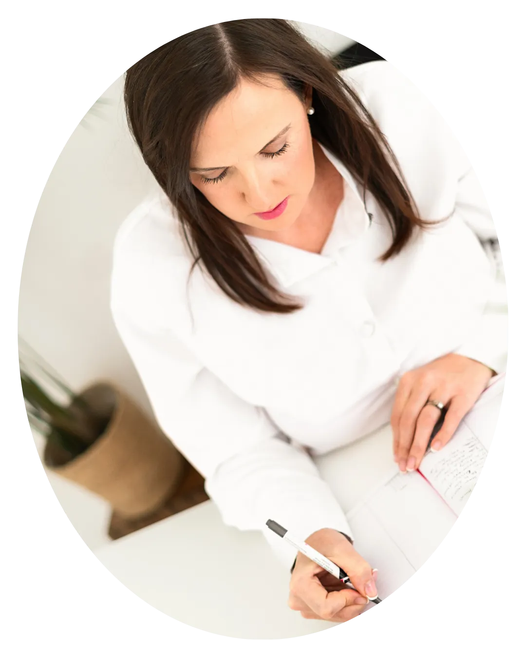 Lisa Tennant owner of L.T. Business Management
