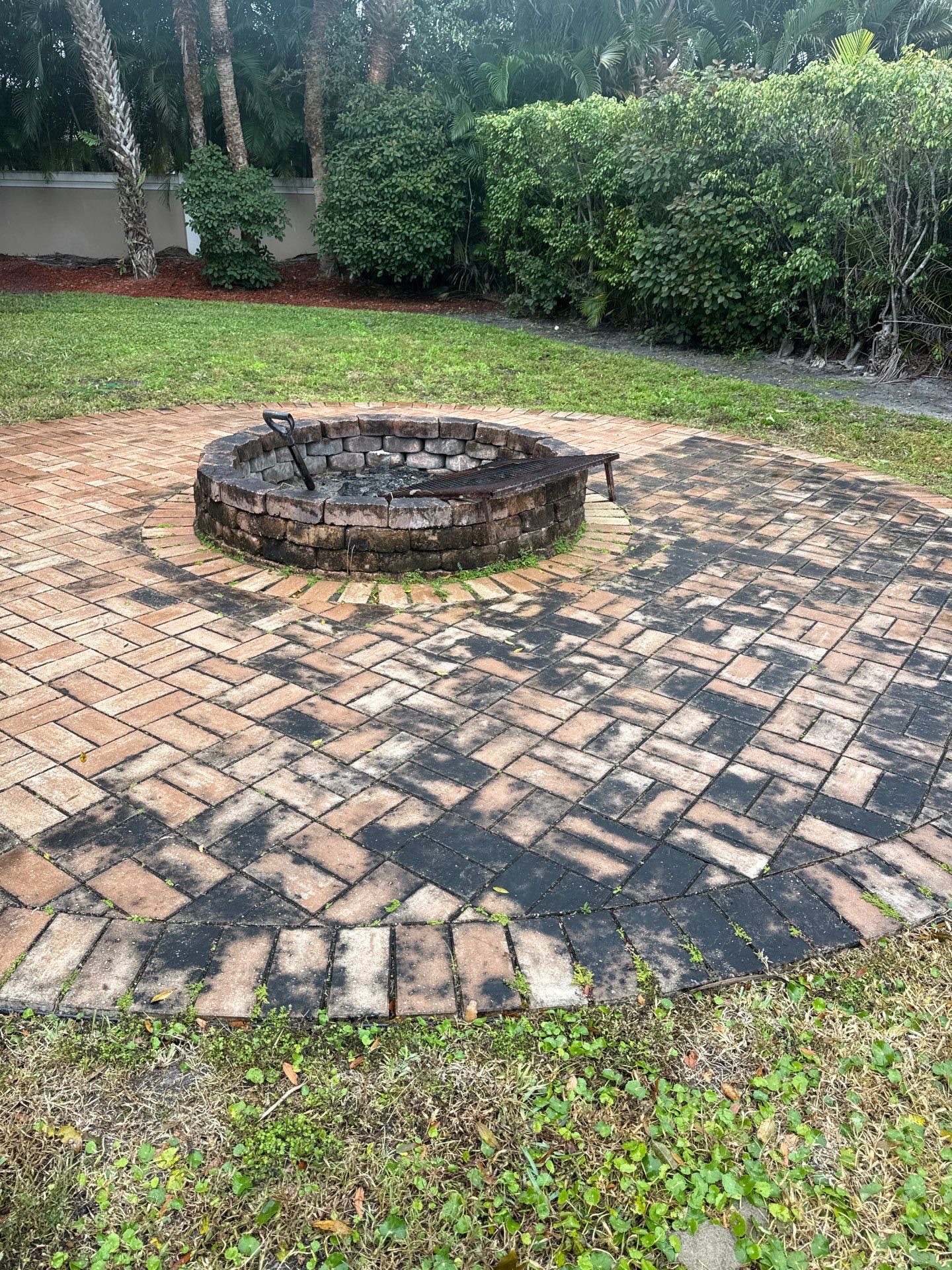 Delray Beach Paver Cleaning & Sanding