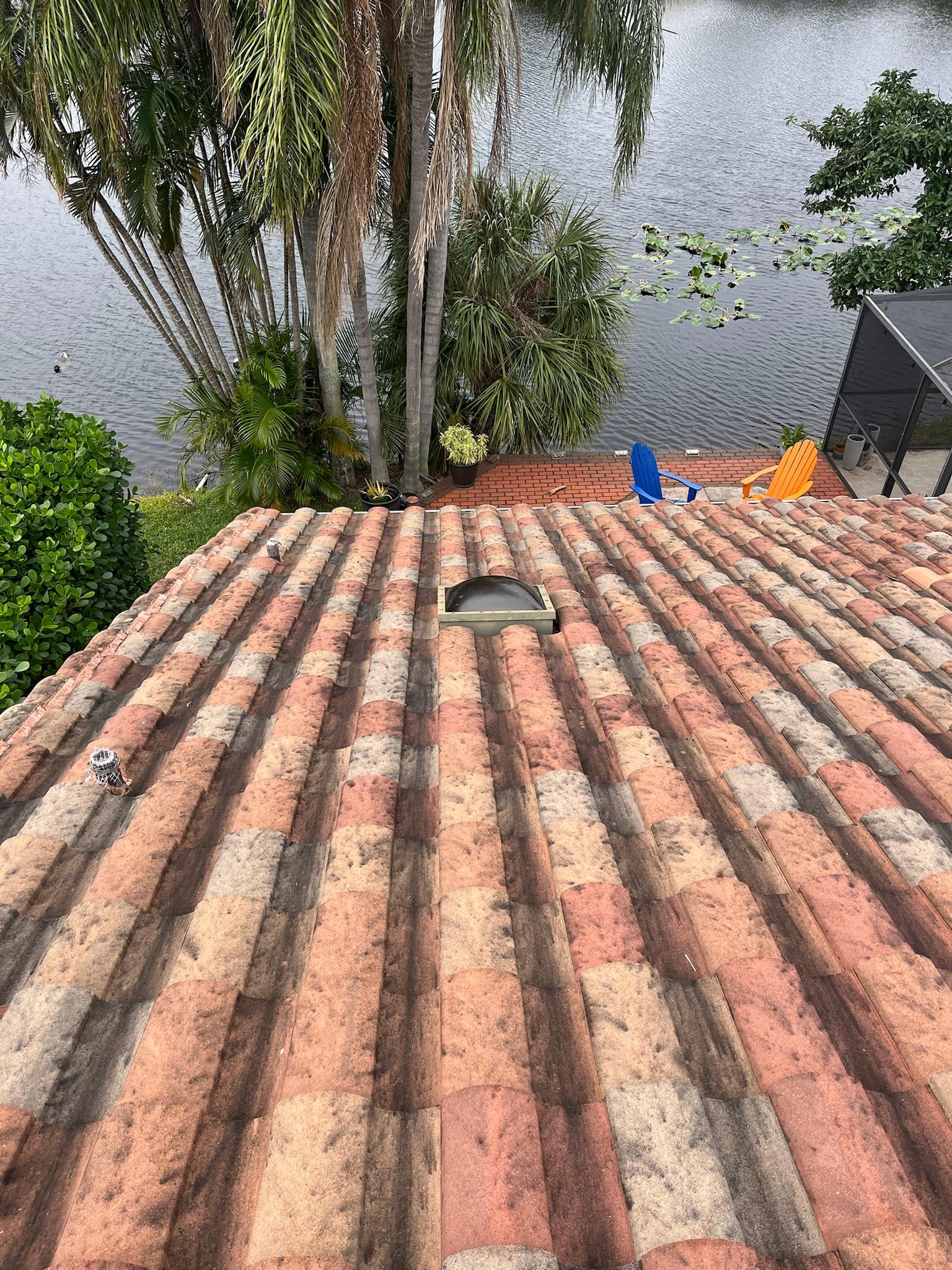 Delray Beach Roof Soft Washing