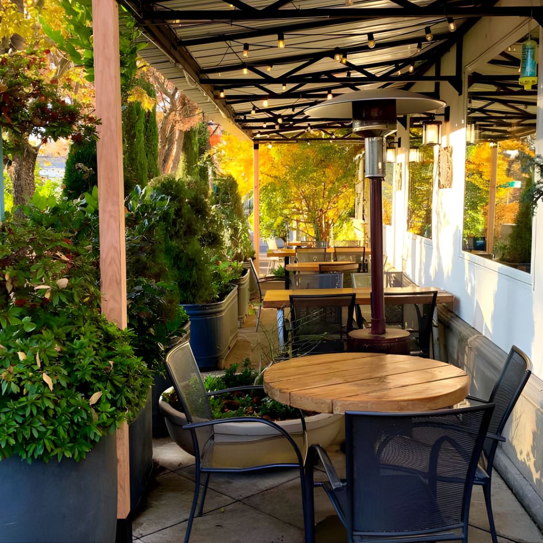 Outside Seats of Cafe Dantorels