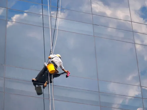 Ottawa, ON High‑Rise Cleaning