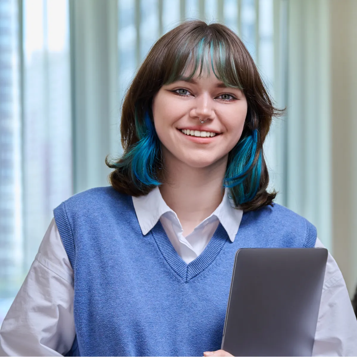 Young adult supported by access mental health care.