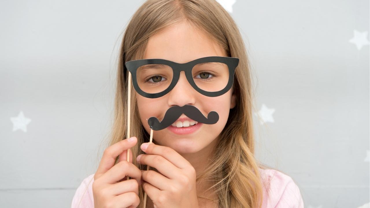 mirror photo booth props