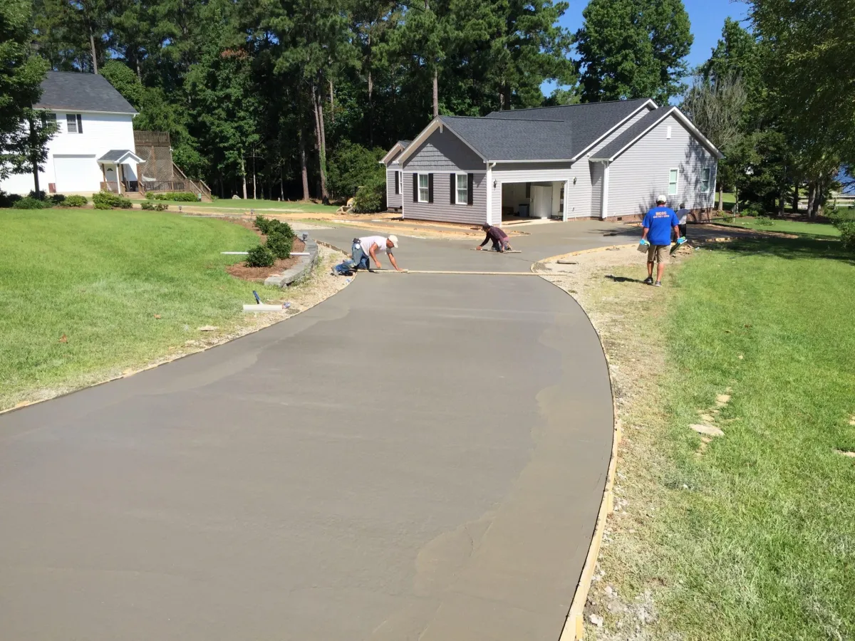 Columbia Concrete, Columbia, South Carolina doing Driveways