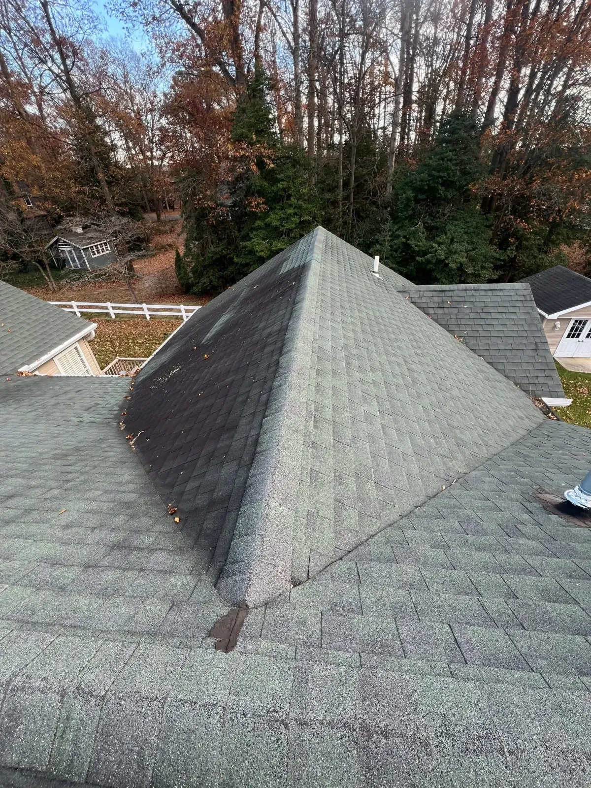 Roof replacement in Lewes DE on residential home with new shingle roof